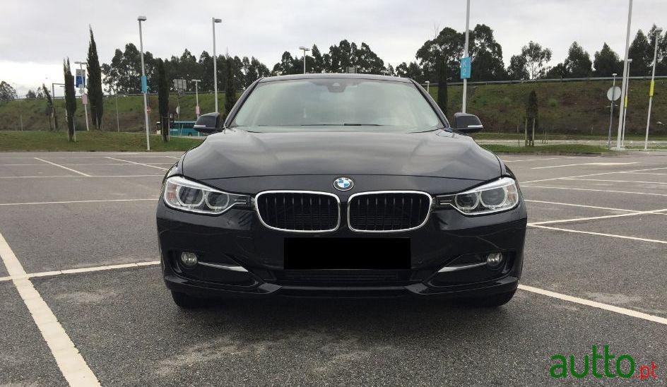 2014' BMW 320 photo #1