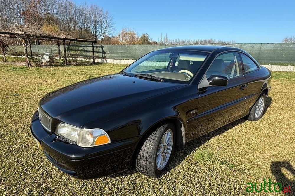 2000' Volvo C70 Coupé 2.0 Lt photo #1