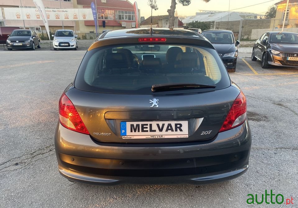 2011' Peugeot 207 photo #5