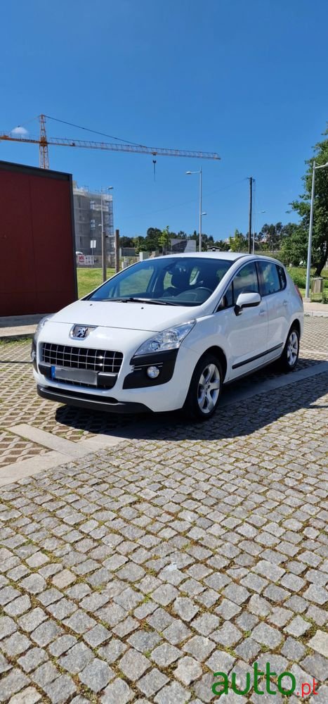 2013' Peugeot 3008 photo #1