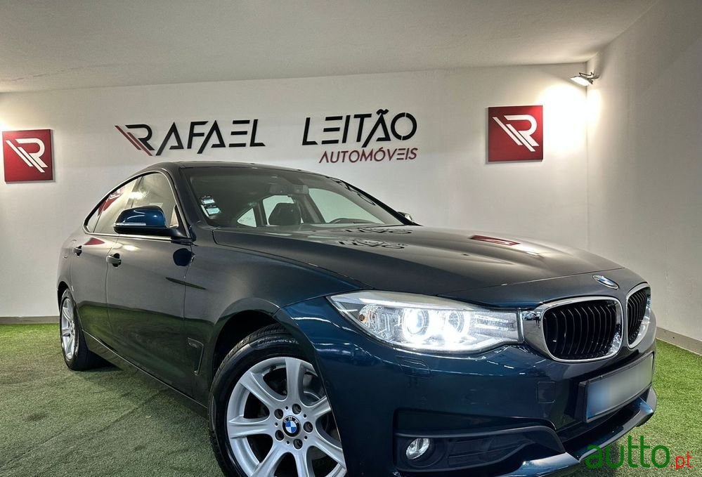 2014' BMW 318 Gran Turismo photo #3