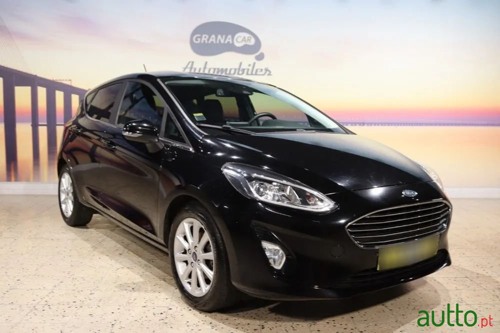 2018' Ford Fiesta photo #3