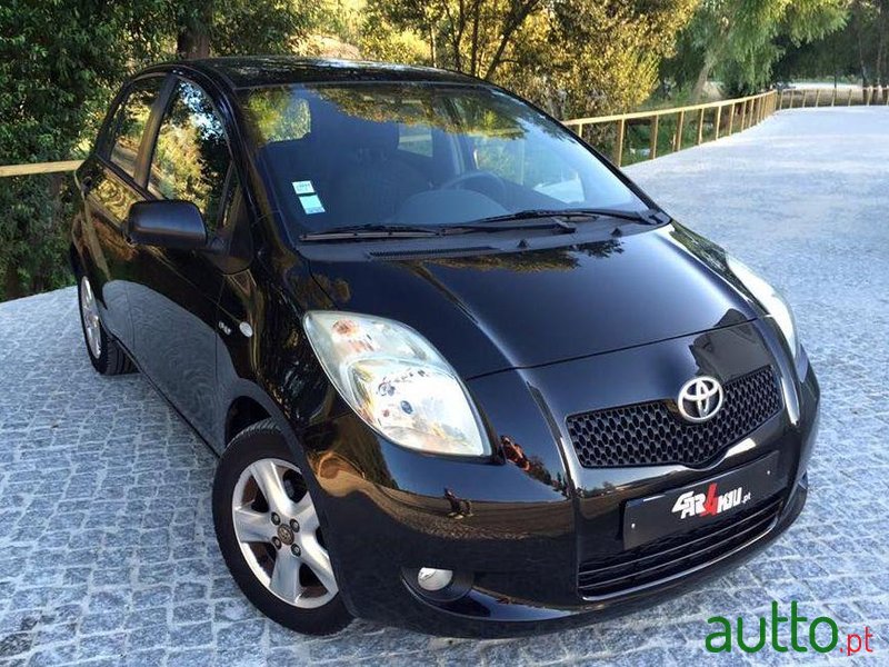 2010' Toyota Yaris 1.4 D-4D Comfort+Ac photo #1