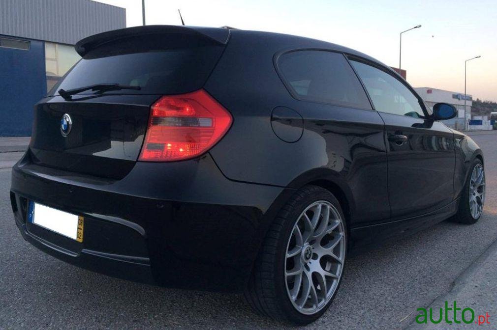 2008' BMW 118 D photo #1