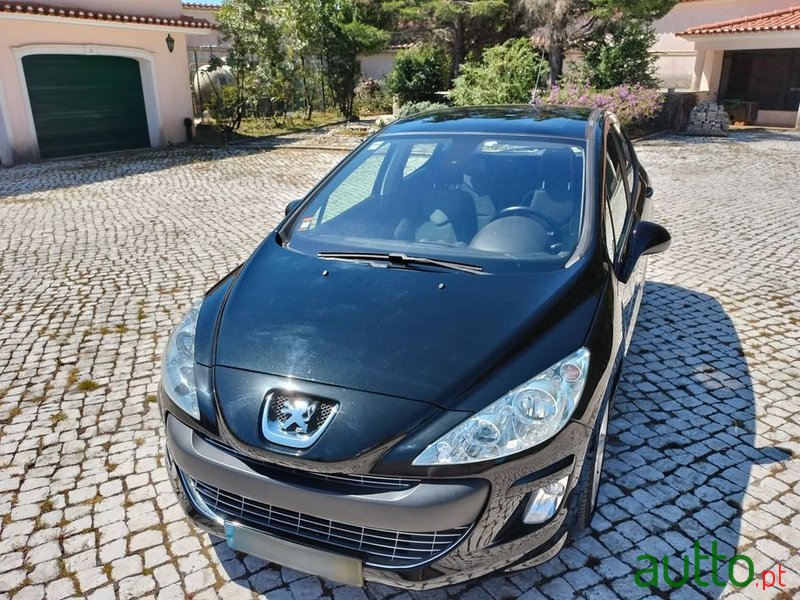 2008' Peugeot 308 1.6 Hdi Sport photo #5