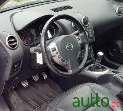 2012' Nissan Qashqai photo #1