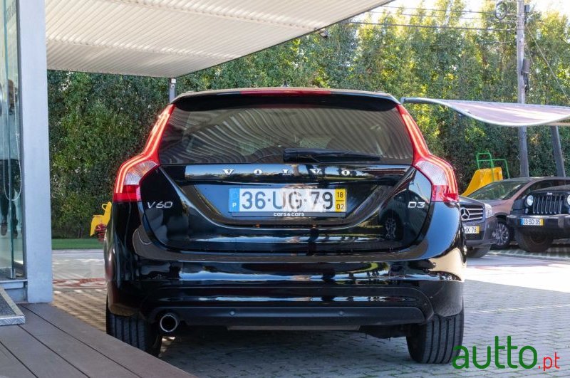 2018' Volvo V60 photo #3