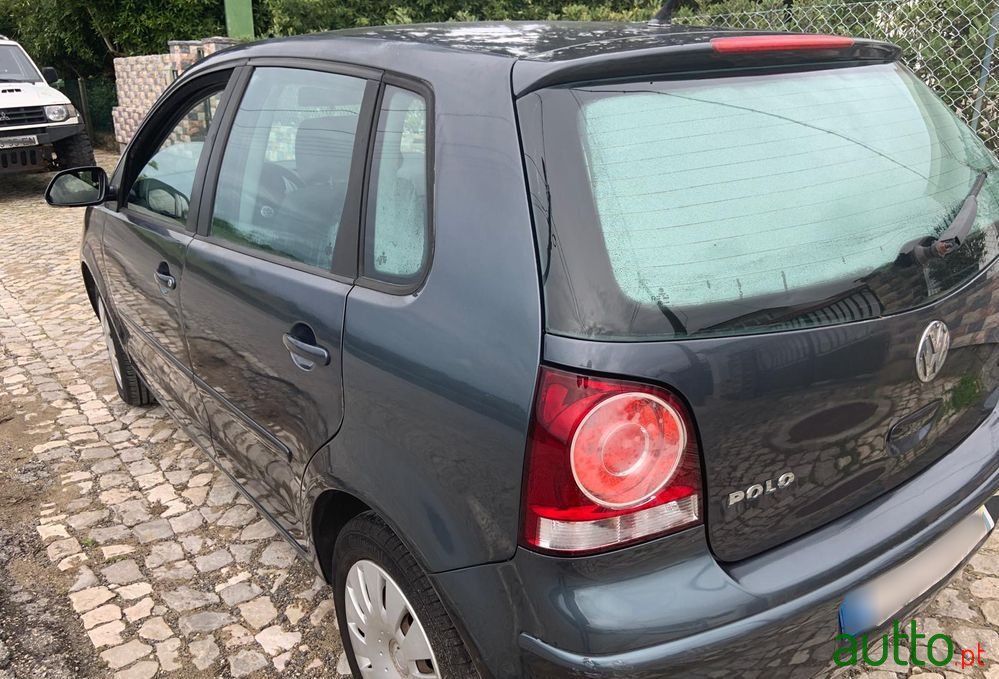 2007' Volkswagen Polo photo #2