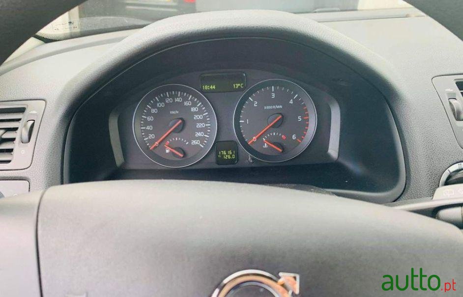 2010' Volvo C30 photo #5