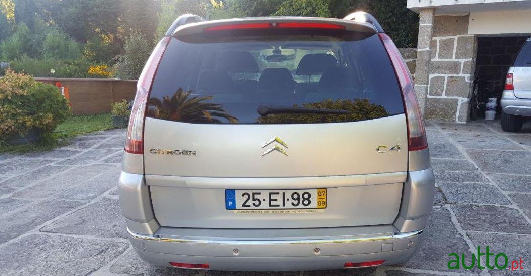 2007' Citroen C4 Grand Picasso photo #1
