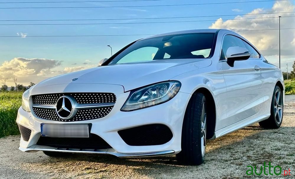 2016' Mercedes-Benz C 220 D Aut. photo #2