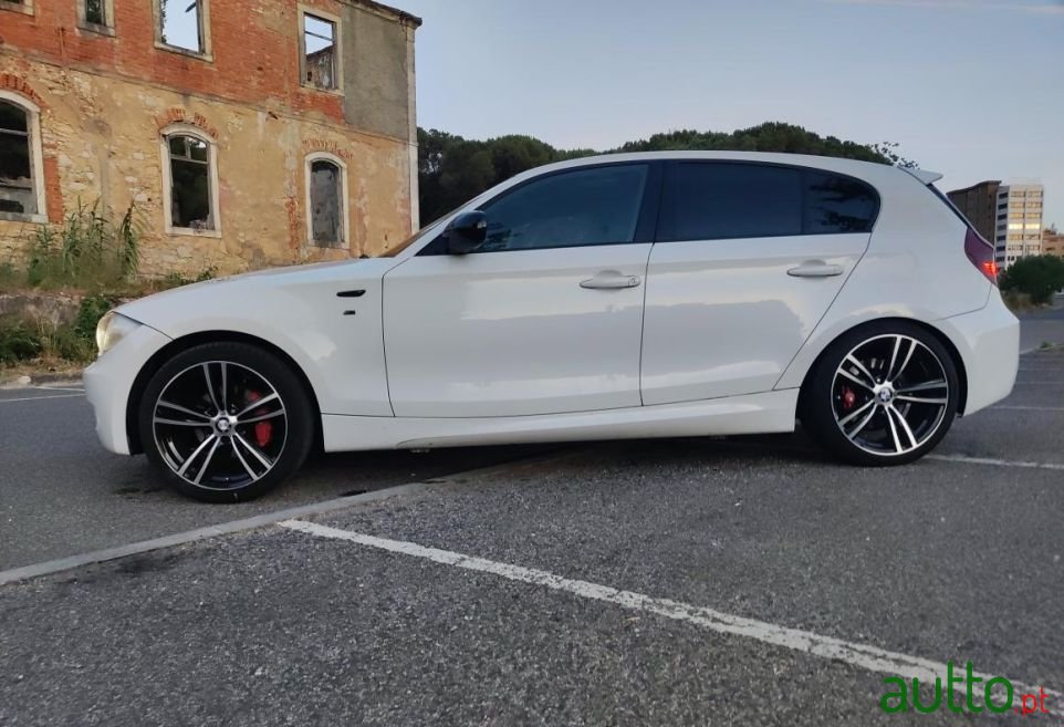 2010' BMW 120 photo #2