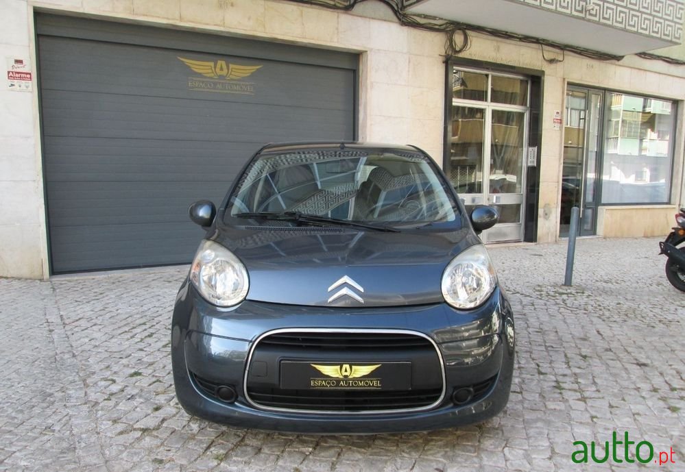 2010' Citroen C1 photo #3