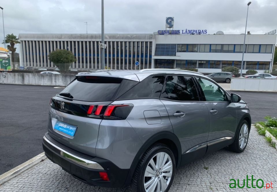 2017' Peugeot 3008 photo #5