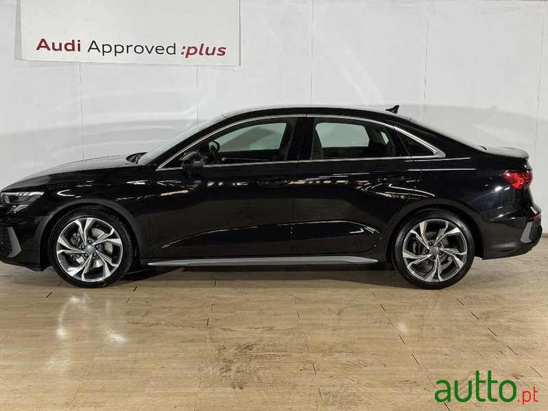 2021' Audi A3 35 Tfsi S Line S Tronic photo #3