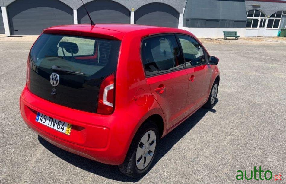 2013' Volkswagen Up photo #3