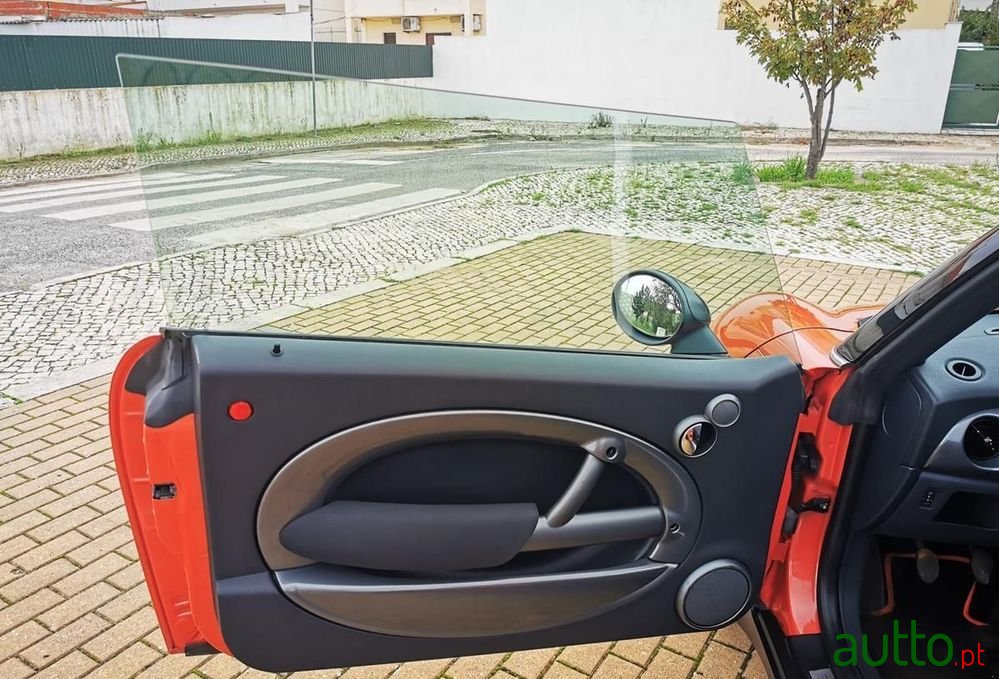 2005' MINI One 1.6 photo #5