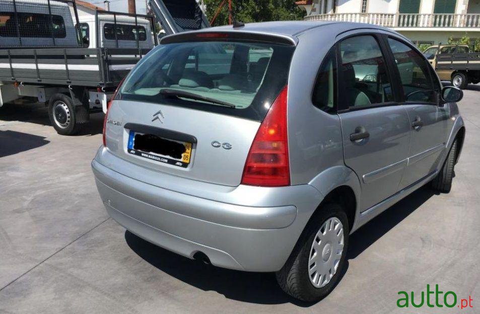 2004' Citroen C3 1.1 Sx photo #2