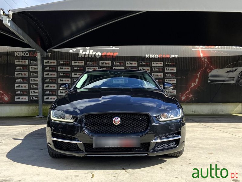 2016' Jaguar XE 20D Aut. Prestige photo #2