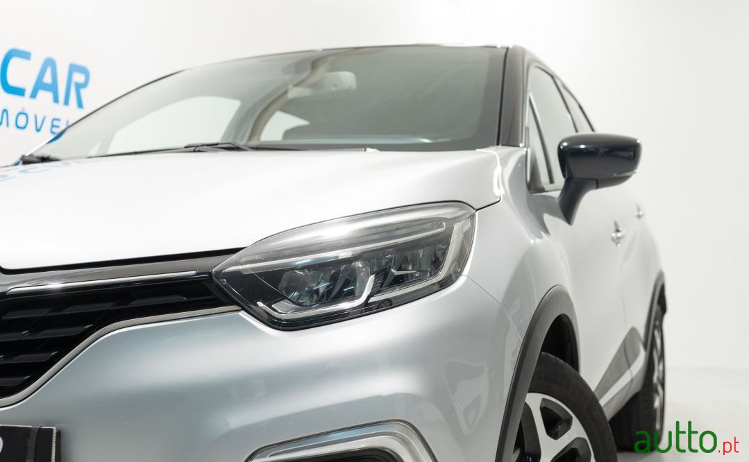 2019' Renault Captur photo #4