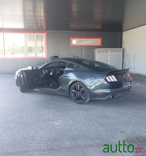 2015' Ford Mustang 2.3I Ecoboost photo #4
