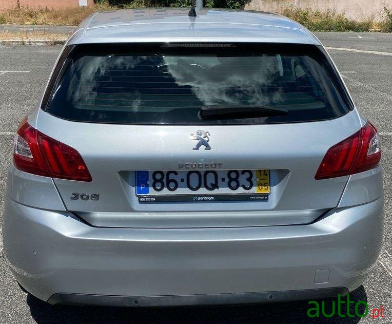 2014' Peugeot 308 photo #5