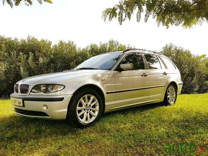 2004' BMW 320 D Touring 20 Anos Baviera photo #2