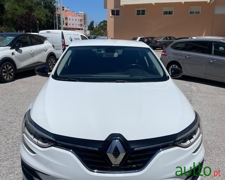 2021' Renault Megane photo #3