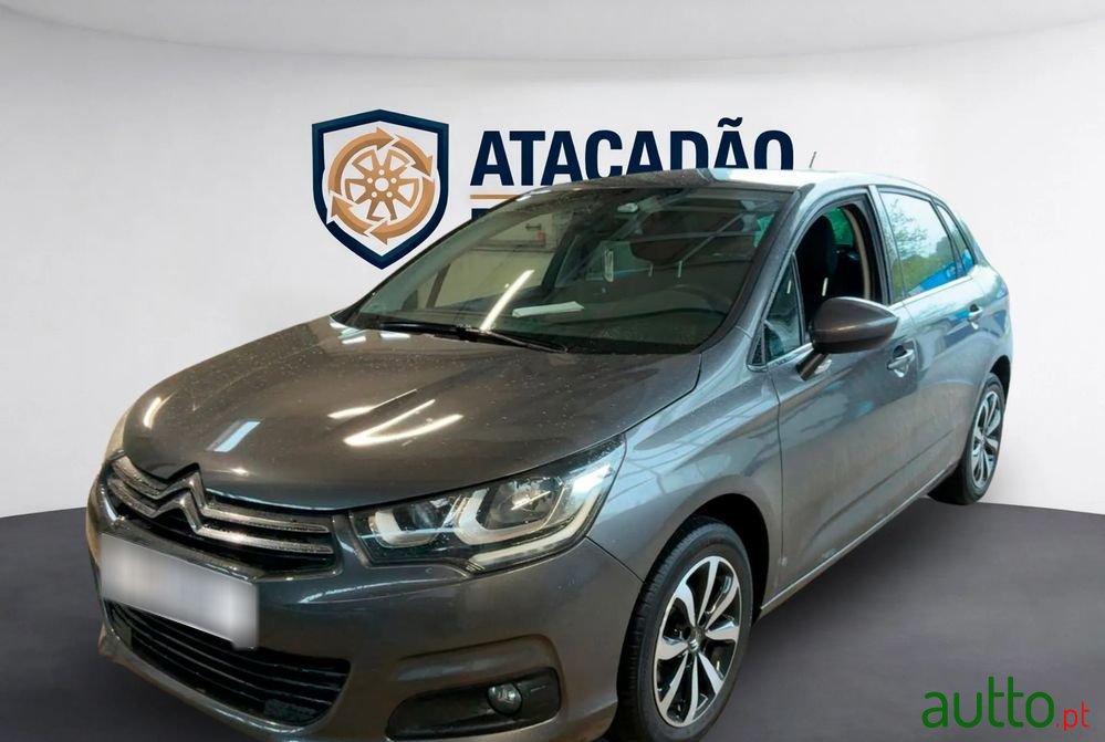 2017' Citroen C4 photo #1