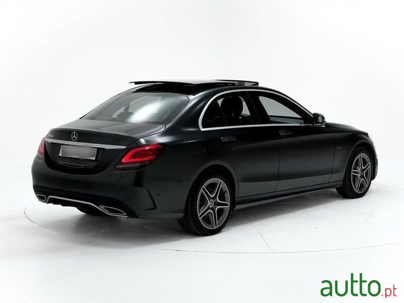 2021' Mercedes-Benz Classe C De Amg Line photo #2
