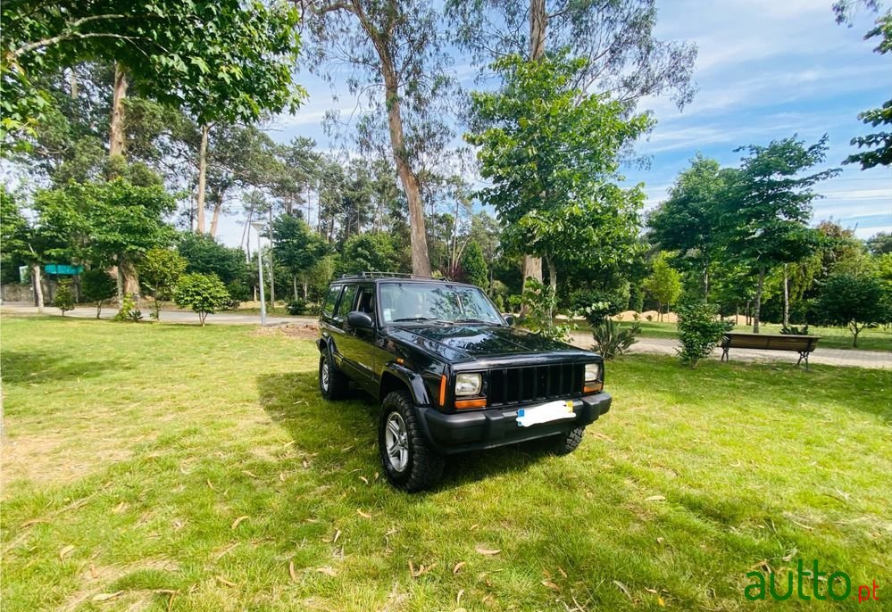 2000' Jeep Cherokee 2.5 Td Classic photo #2