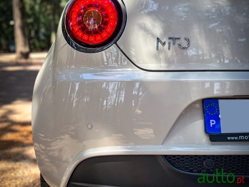 2015' Alfa Romeo MiTo photo #6