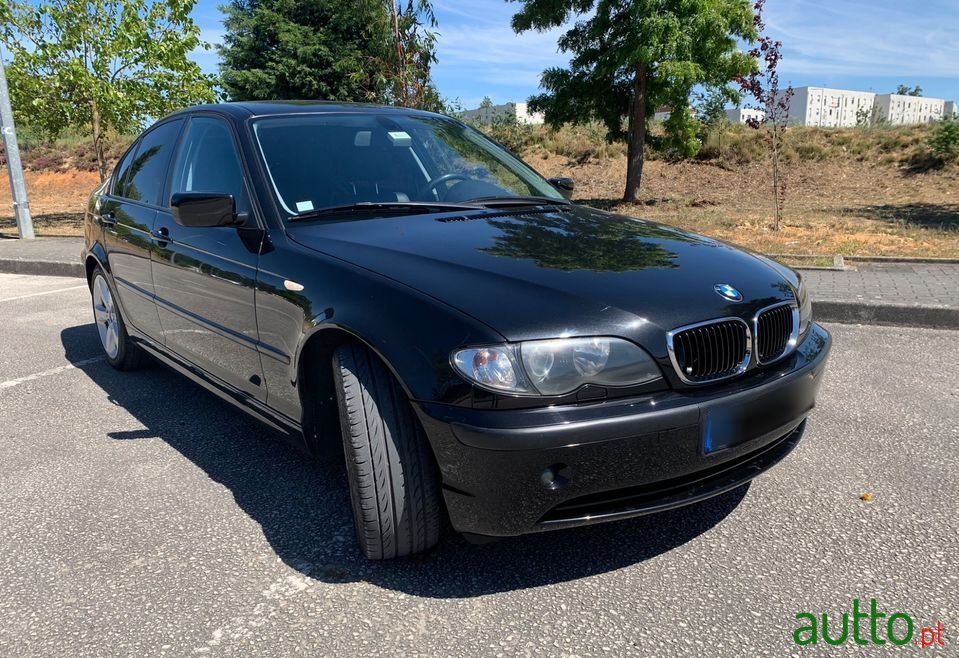 2005' BMW 320 photo #1