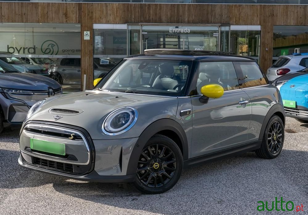 2022' MINI Cooper Se 3 Portas photo #2