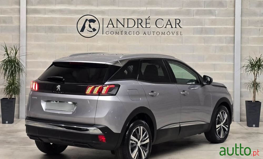 2021' Peugeot 3008 photo #6