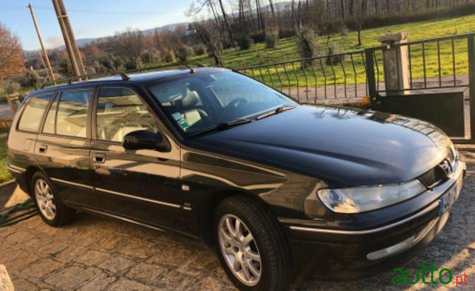 2001' Peugeot 406 Sw photo #3