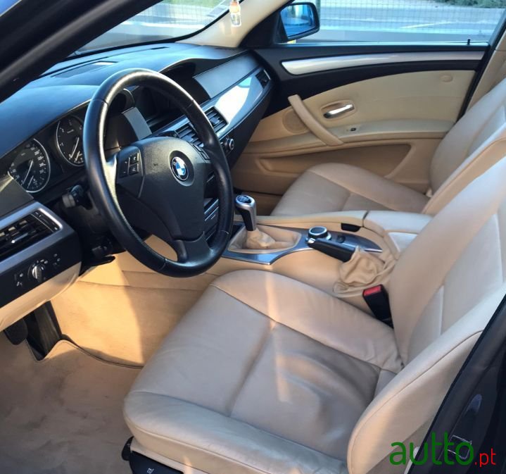 2008' BMW 520 Ver-D photo #5