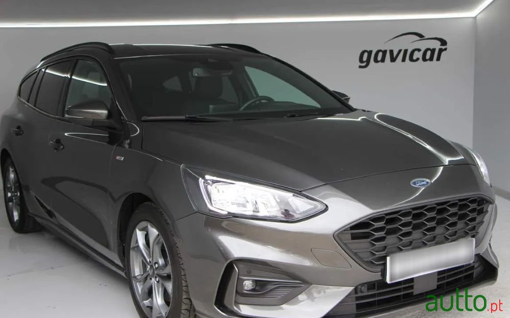 2020' Ford Focus Sw photo #1