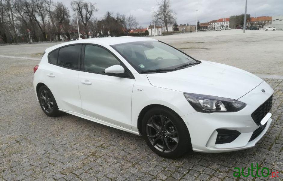 2019' Ford Focus St-Line photo #3