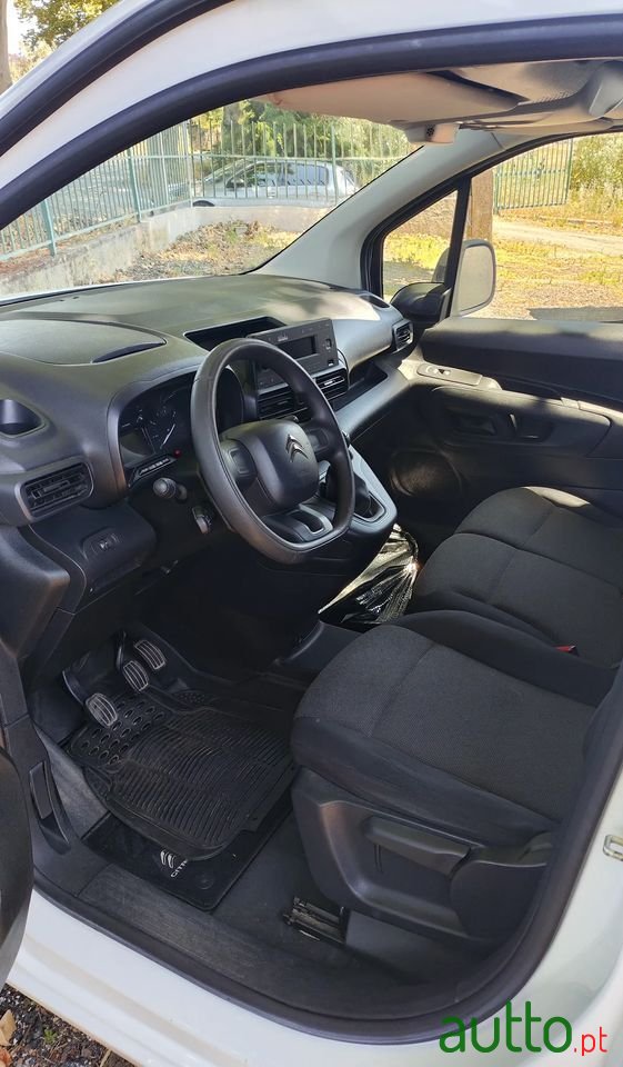 2019' Citroen Berlingo photo #3