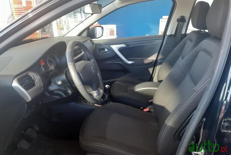 2015' Citroen C-Elysee photo #4