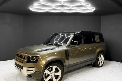 2021' Land Rover Defender