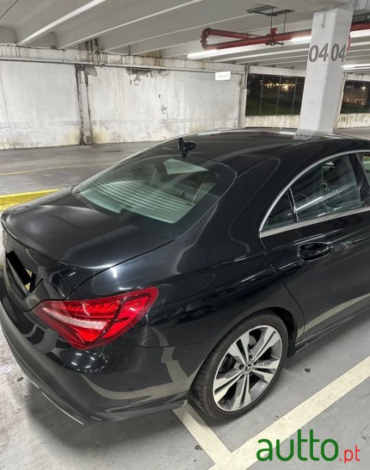 2019' Mercedes-Benz Cla-200 photo #4