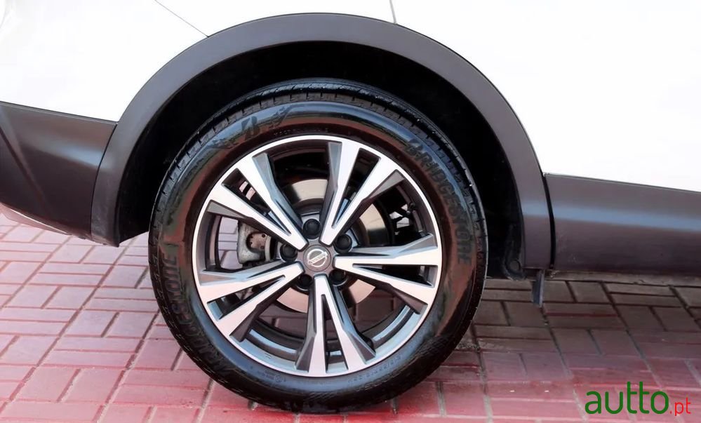 2017' Nissan Qashqai photo #5
