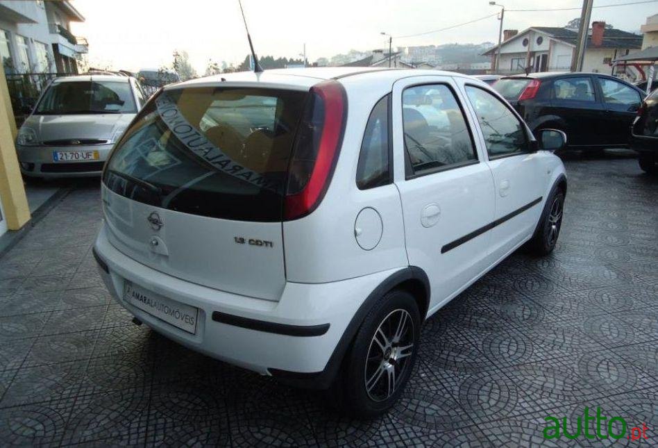 2005' Opel Corsa 1.3 Cdti Enjoy photo #1