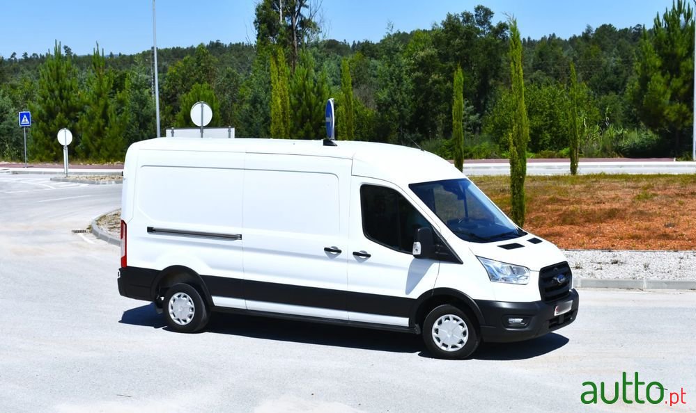 2022' Ford Transit 350 L2H3 Va Trend photo #6