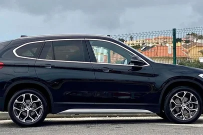 2021' BMW Série X 16 D Sdrive Auto