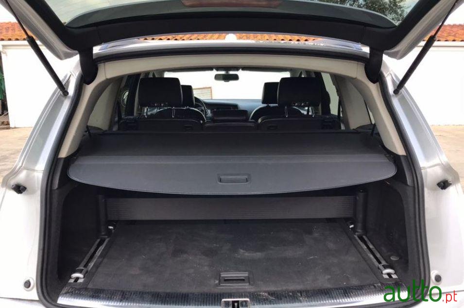 2008' Audi Q7 photo #2