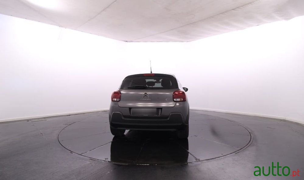 2024' Citroen C3 1.2 Puretech Max photo #6