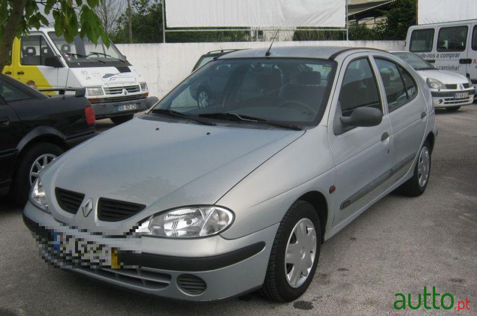 1999' Renault Megane 1.4 16V Rte photo #1